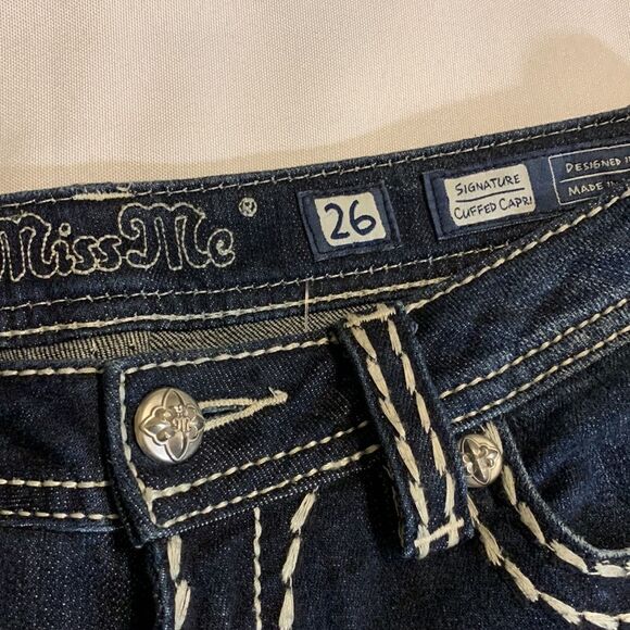 Miss Me size 26 Signature cuffed capris - Picture 6 of 10